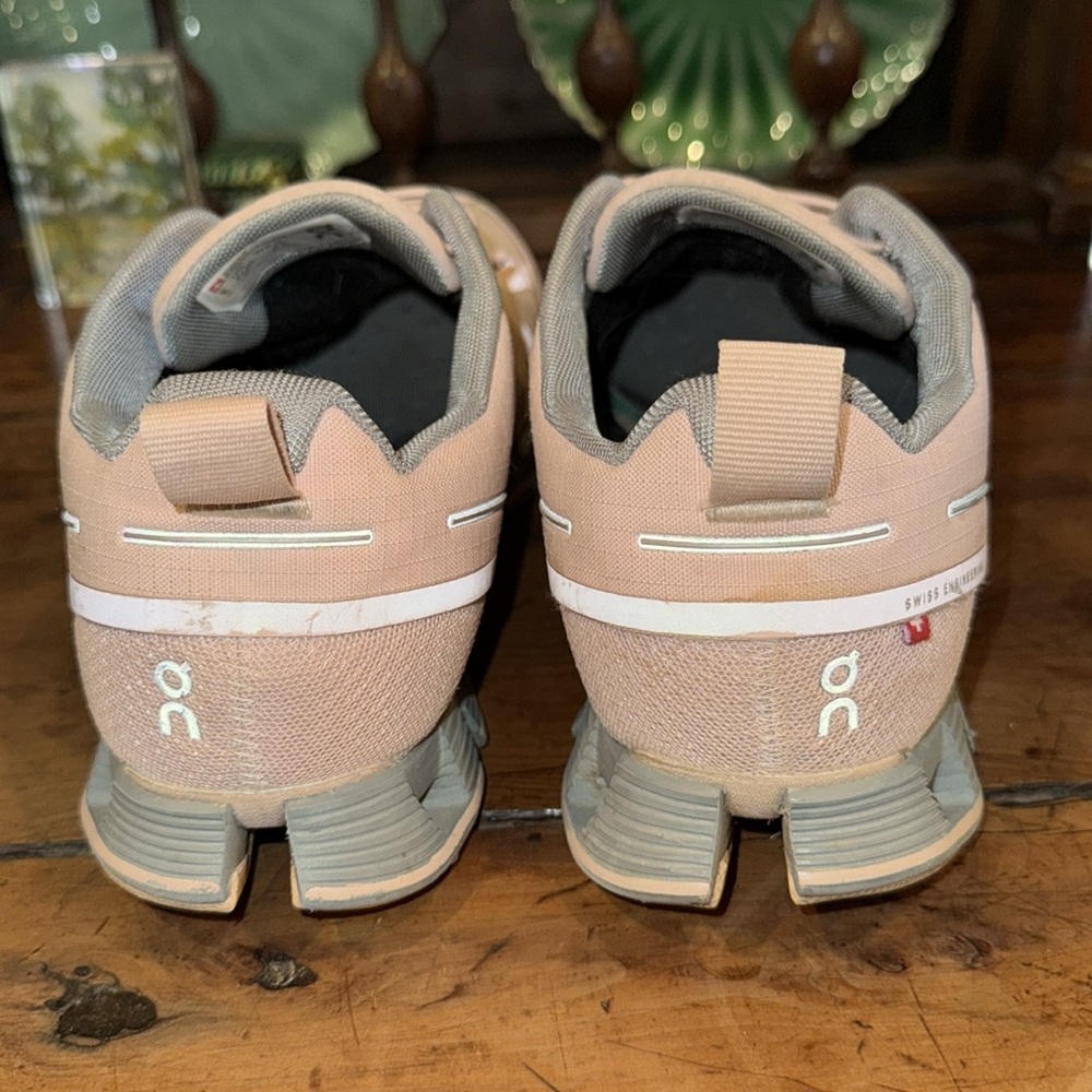 On Running Pink Sneakers with Gray Soles - Picture 10 of 12